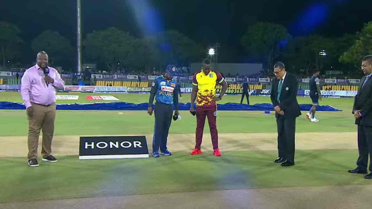 நாணய சுழற்சியில், இலங்கை அணி வெற்றி