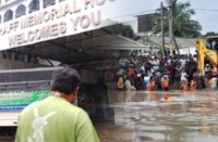 சாய்ந்தமருது பகுதியில் கால்வாயில் விழுந்த கார் : மூவர் பலி!